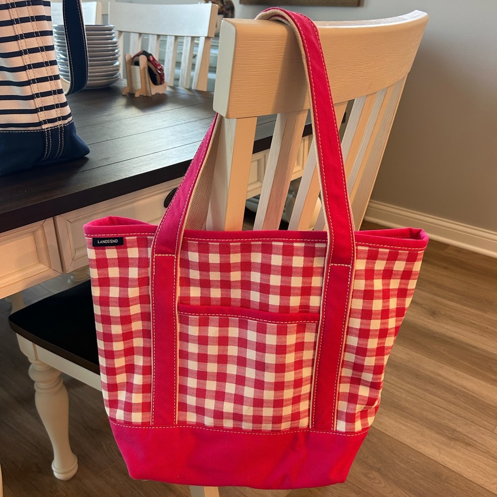 Land’s End Medium canvas tote bag.